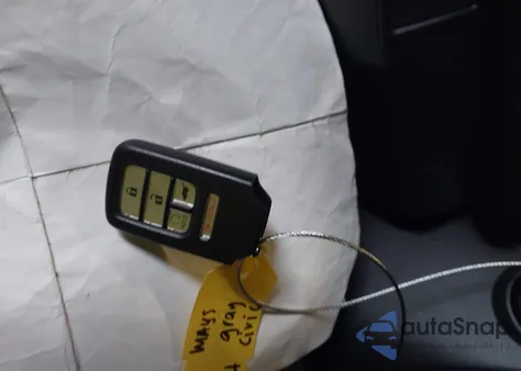 2021 Honda Civic Sport z USA, uszkodzony, nr VIN SHHFK7H48MU426156